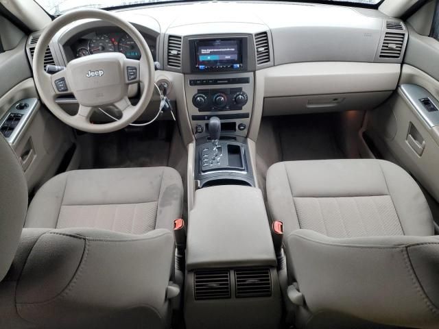 2005 Jeep Grand Cherokee Laredo