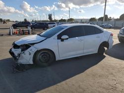 Carros salvage sin ofertas aún a la venta en subasta: 2021 Toyota Corolla LE