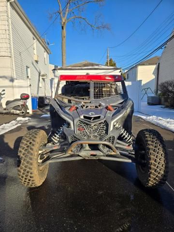 2018 Can-Am Maverick X3 X RS Turbo R