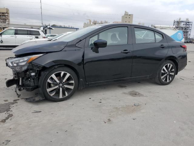 2022 Nissan Versa SR