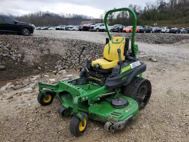 2024 John Deere Lawnmower