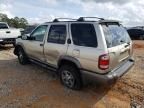 2000 Nissan Pathfinder LE