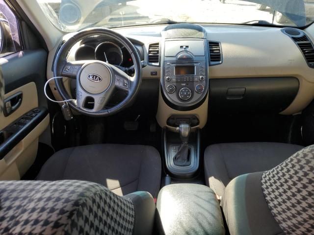 2011 KIA Soul +