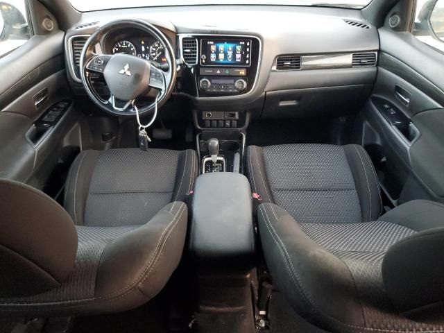 2018 Mitsubishi Outlander SE