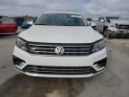 2017 Volkswagen Passat R-Line