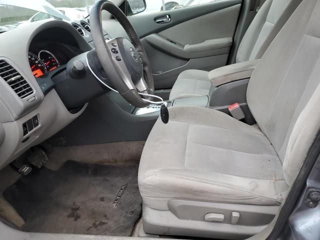 2010 Nissan Altima Base