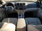 2013 Toyota Highlander Base