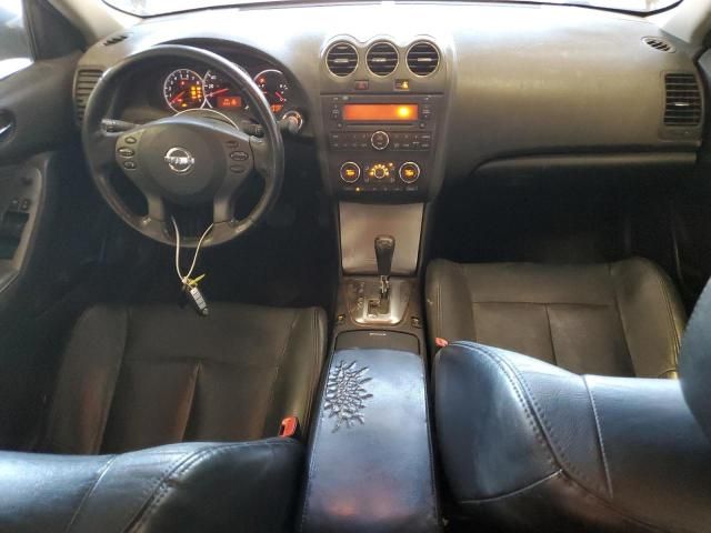 2010 Nissan Altima Base