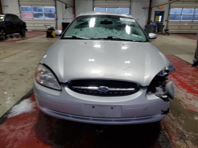 2002 Ford Taurus SE