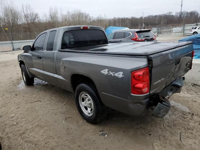 2005 Dodge Dakota ST