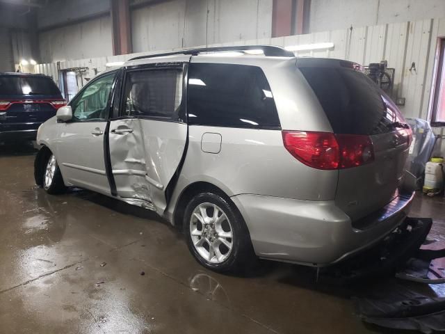 2006 Toyota Sienna XLE