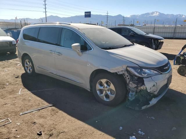 2017 Chrysler Pacifica Touring L Plus