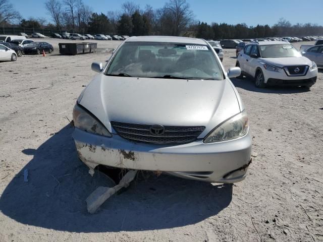 2004 Toyota Camry LE