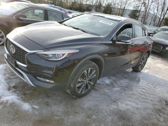 2017 Infiniti QX30 Base