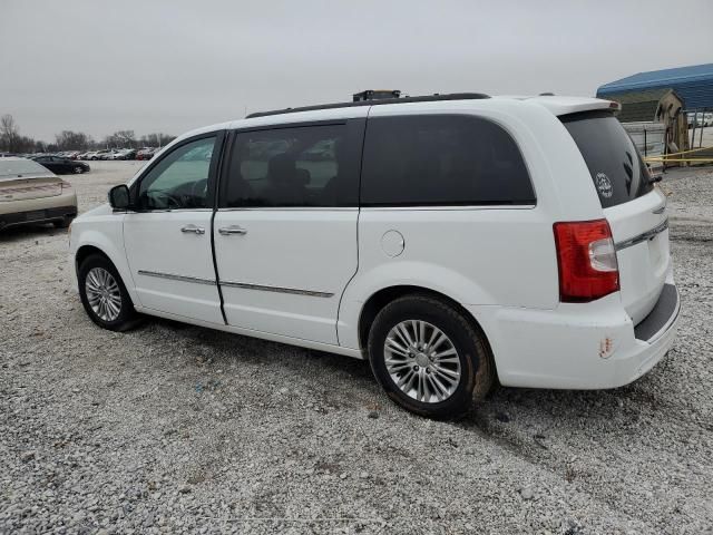 2015 Chrysler Town & Country Touring L