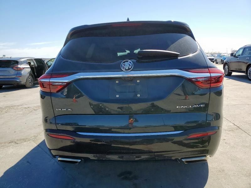 2018 Buick Enclave Avenir