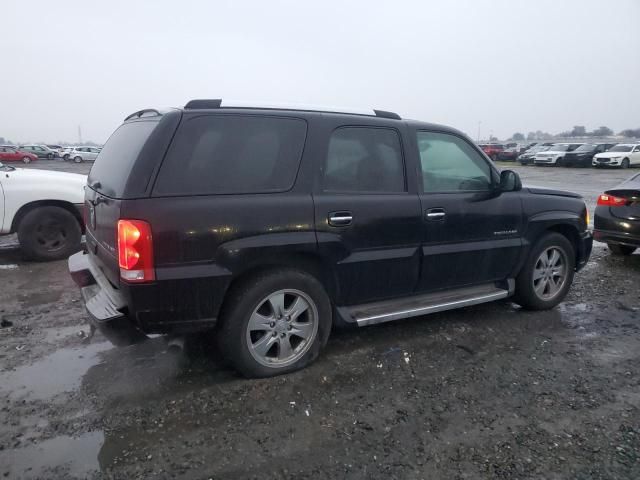 2005 Cadillac Escalade Luxury