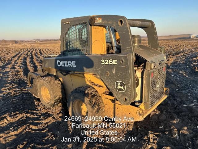 2014 John Deere 326E