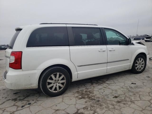 2013 Chrysler Town & Country Touring