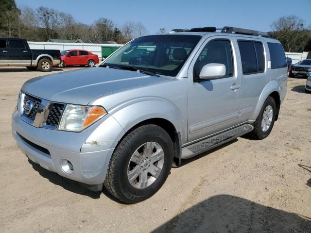 2007 Nissan Pathfinder LE