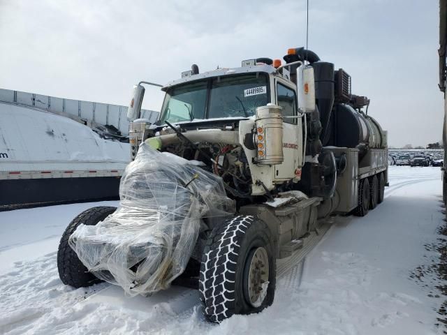 2016 Western Star Conventional 4900FA