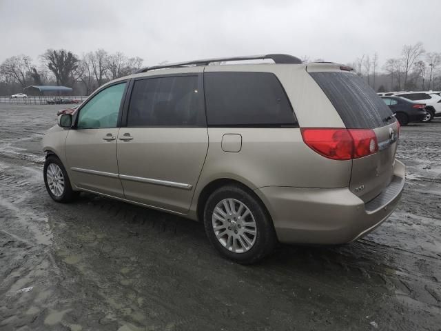 2008 Toyota Sienna XLE