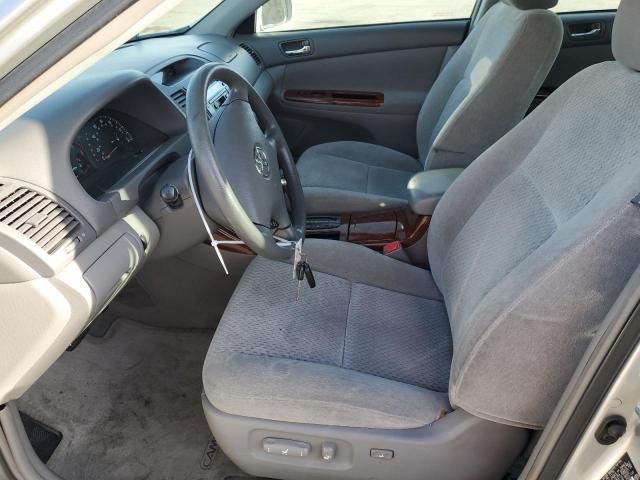 2004 Toyota Camry LE