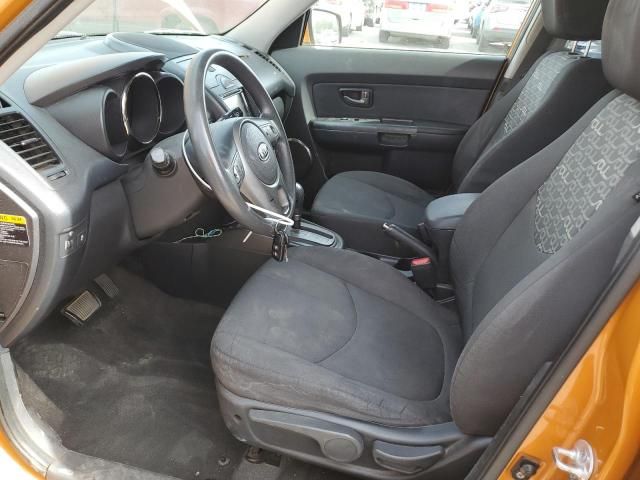 2010 KIA Soul +