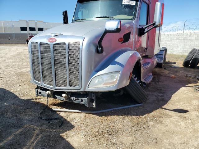 2015 Peterbilt 579