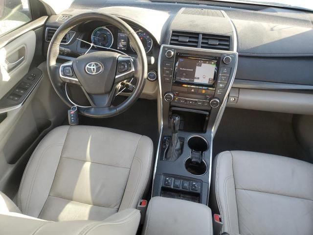 2016 Toyota Camry Hybrid