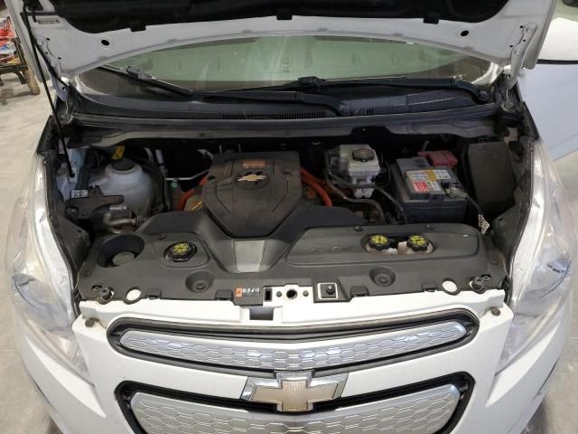 2016 Chevrolet Spark EV 2LT