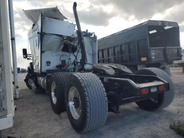 2024 Kenworth Construction T680