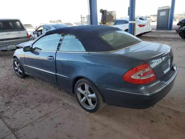 2005 Mercedes-Benz CLK 320