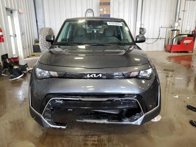 2023 KIA Soul GT Line