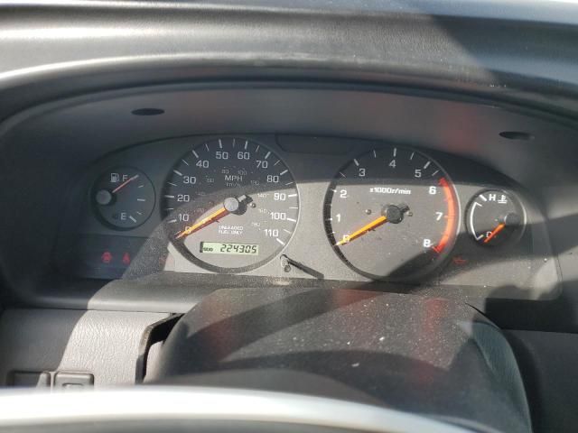 2000 Nissan Xterra XE