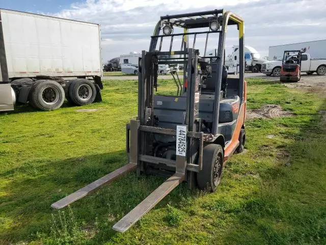 2010 Toyota 8FGCU25 Forklift