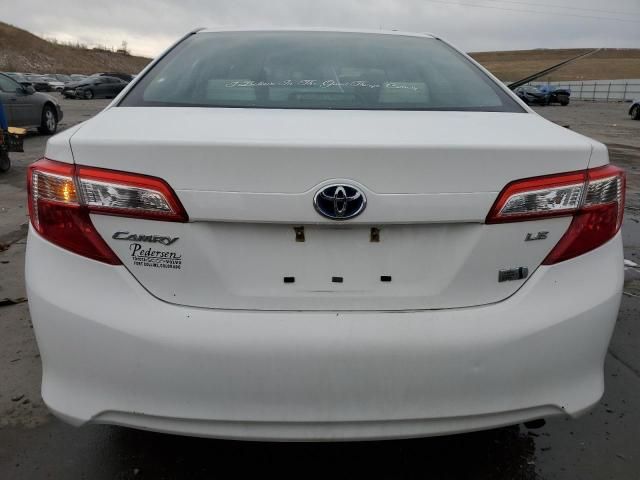 2014 Toyota Camry Hybrid