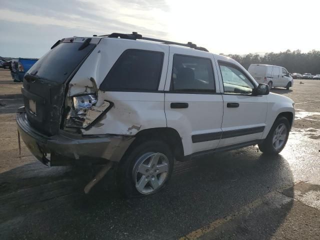 2005 Jeep Grand Cherokee Laredo