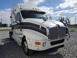 Salvage trucks for sale at Apopka, FL auction: 2005 Kenworth Construction T2000