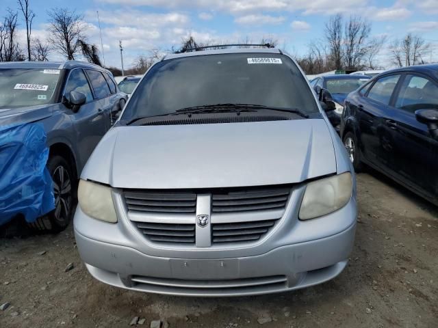 2005 Dodge Caravan SXT