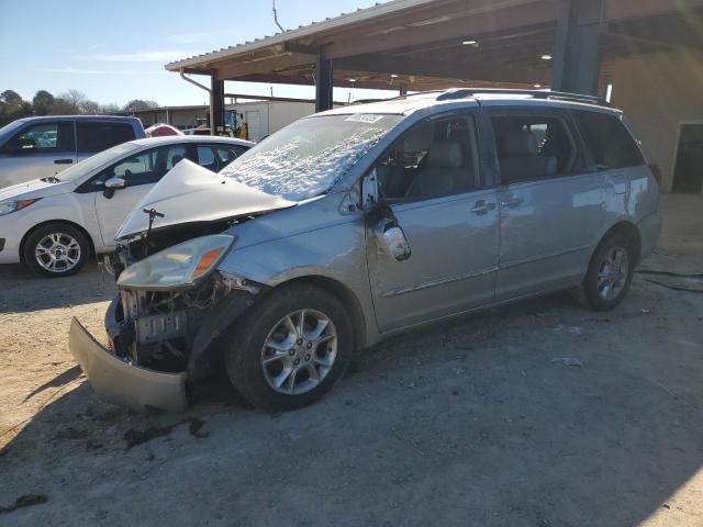 2005 Toyota Sienna XLE