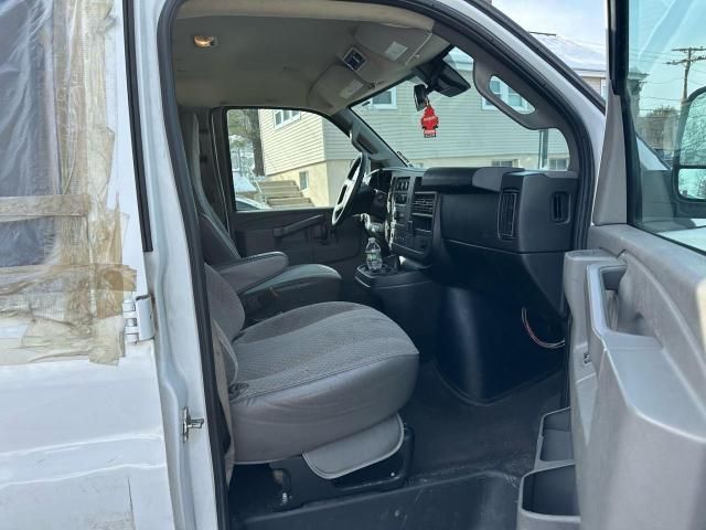 2020 Chevrolet Express G3500 LT