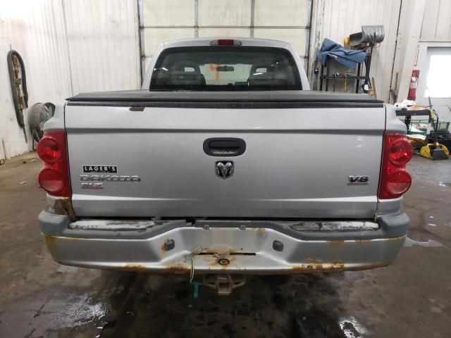 2005 Dodge Dakota Quad SLT