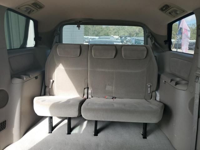 2004 Toyota Sienna CE