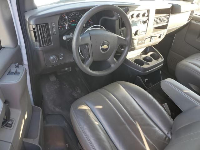 2022 Chevrolet Express G2500