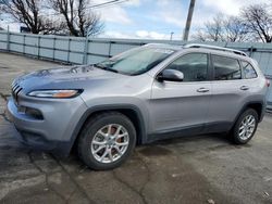 SUV salvage a la venta en subasta: 2018 Jeep Cherokee Latitude Plus