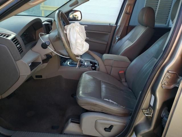 2005 Jeep Grand Cherokee Laredo