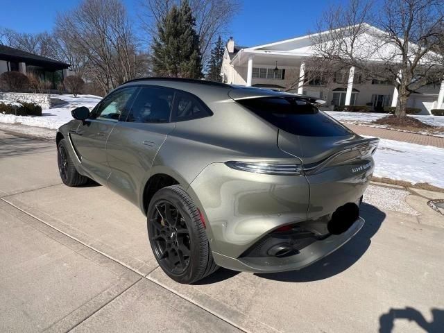 2023 Aston Martin DBX