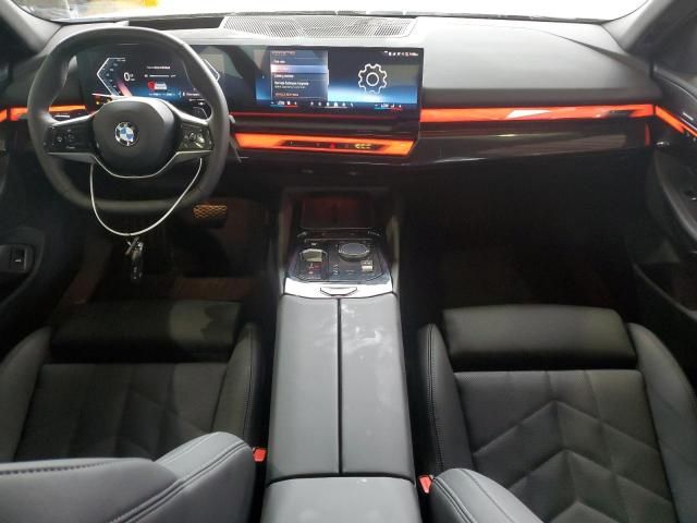 2025 BMW 540 XI