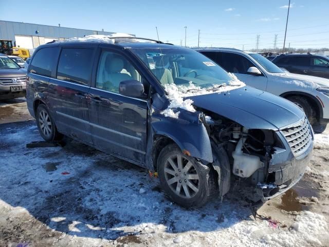 2009 Chrysler Town & Country Touring